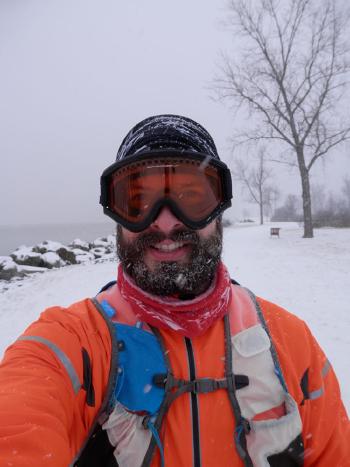 Fun running in wintry weather, quick pause in Croton Landing Park.