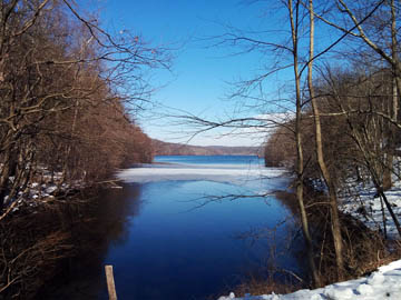 New Croton Reservoir © 2017 Peter Wetzel.