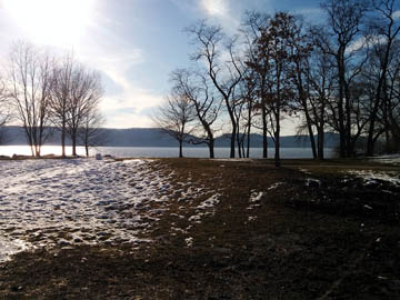 Croton Point Park © 2017 Peter Wetzel.