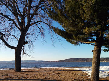 Croton Point Park © 2017 Peter Wetzel.