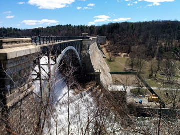 New Croton Dam side view © 2017 Peter Wetzel.